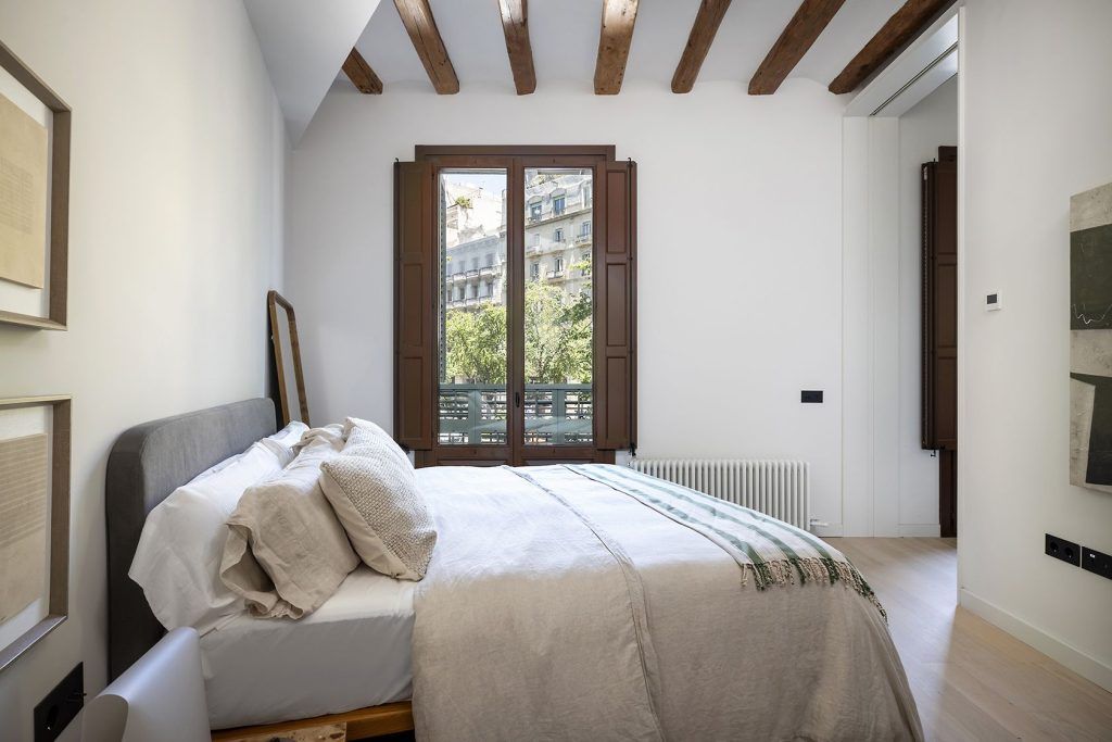 Habitación de los pisos de obra nueva en Rambla Catalunya Barcelona