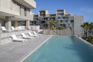 Piscina de Torre Barceló Living en Mataró